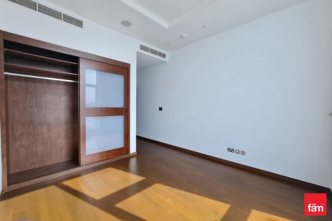 Снять в аренду квартиру в Пальме Джумейре, Дубай: 3 спальни, 211.8м², № 64205 - фото 10