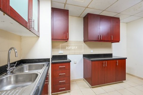 Apartment in Jumeirah Beach Residence, Dubai 2 bedrooms, 134.7 sq.m. № 18193 - photo 10