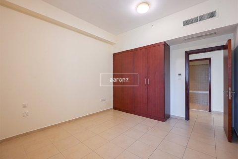 Apartment in Jumeirah Beach Residence, Dubai 2 bedrooms, 134.7 sq.m. № 18193 - photo 6