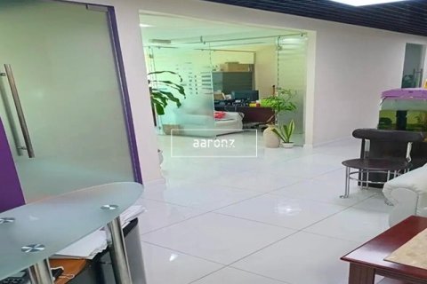 Office in Business Bay, Dubai 109.4 sq.m. № 18192 - photo 2