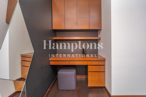 Apartment in Burj Khalifa, Dubai 2 bedrooms, 143.62803800 sq.m. № 63446 - photo 11