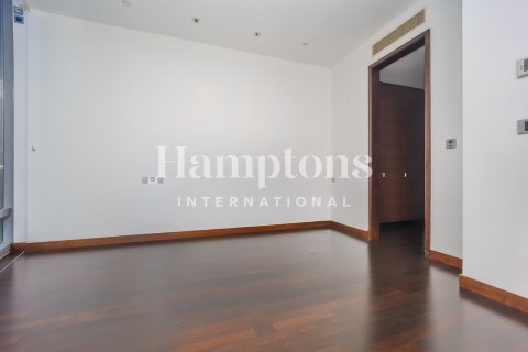 Apartment in Burj Khalifa, Dubai 2 bedrooms, 143.62803800 sq.m. № 63446 - photo 4