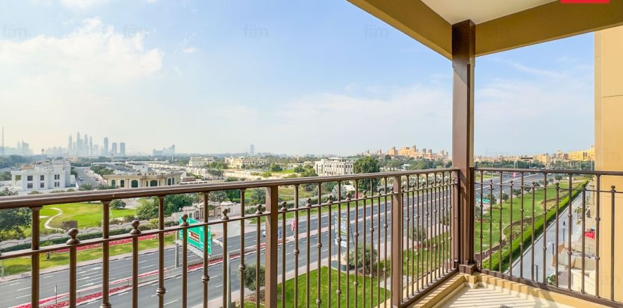 Apartment in Umm Suqeim, Dubai 2 bedrooms, 120.7 sq.m. № 85840