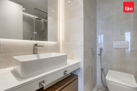 Apartment in Umm Suqeim, Dubai 2 bedrooms, 120.7 sq.m. № 85840 - photo 11