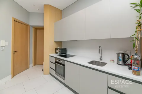 Снять в аренду квартиру в SLS Dubai Hotel & Residences, Бизнес-Бэй, Дубай: 1 спальня, 104м², № 71260 - фото 5