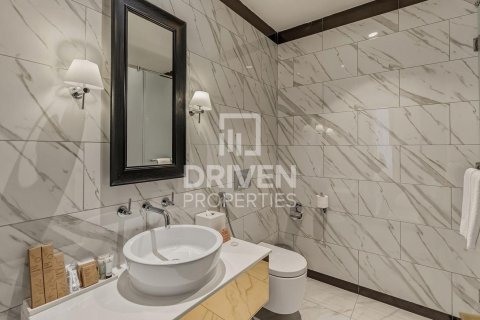 Снять в аренду квартиру в Бизнес-Бэе, Дубай: 2 спальни, 111.95м², № 129578 - фото 4