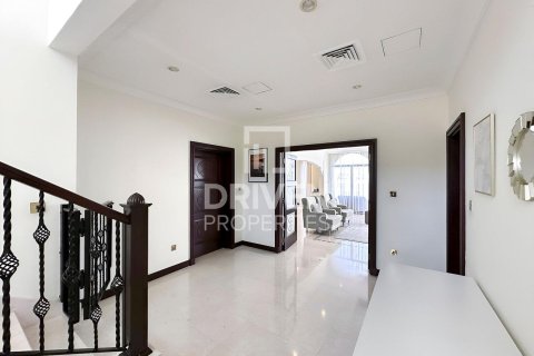 Villa à Garden Homes, Palm Jumeirah, Dubai, 5 chambres, 682 m², № 20746 - photo 16