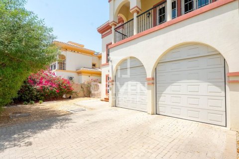 Villa en The Villa, Dubai, 4 dormitorios, 640 m², № 20760 - foto 9