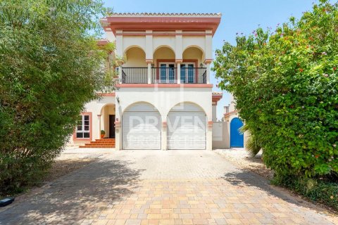 Villa en The Villa, Dubai, 4 dormitorios, 640 m², № 20760 - foto 14