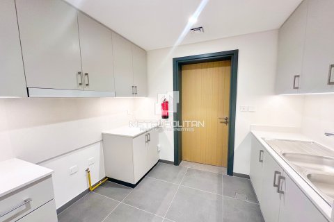 Villa in Arabian Ranches 3, Dubai 4 bedrooms, 302 sq.m. № 73162 - photo 7