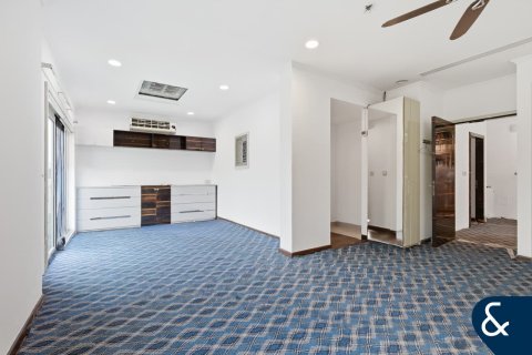 Купить виллу в Regional, Jumeirah Park, Дубай: 5 спален, 476м², № 98235 - фото 16