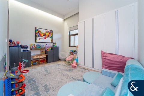 Villa en Victory Heights, Dubai Sports City, Dubai, 4 dormitorios, 389 m², № 98219 - foto 10