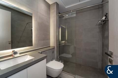 Villa en Victory Heights, Dubai Sports City, Dubai, 4 dormitorios, 389 m², № 98219 - foto 11