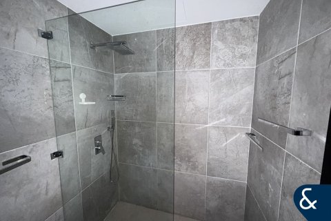 Apartment in AL MAJARA TOWERS in Dubai Marina, Dubai 1 bedroom, 78 sq.m. № 99139 - photo 18