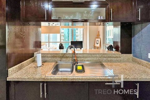 Apartment in Burj Khalifa, Dubai 1 bedroom, 84 sq.m. № 16327 - photo 4