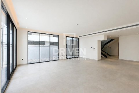 Villa à Dubai Land, Dubai, 3 chambres, 281.59 m², № 129718 - photo 3