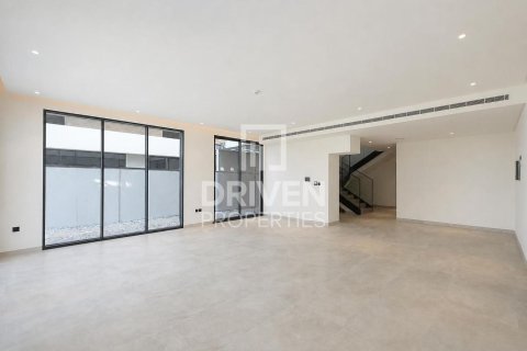 Villa à Dubai Land, Dubai, 3 chambres, 281.59 m², № 129718 - photo 2