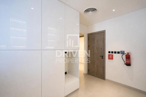 Villa à Dubai Land, Dubai, 3 chambres, 281.59 m², № 129718 - photo 23
