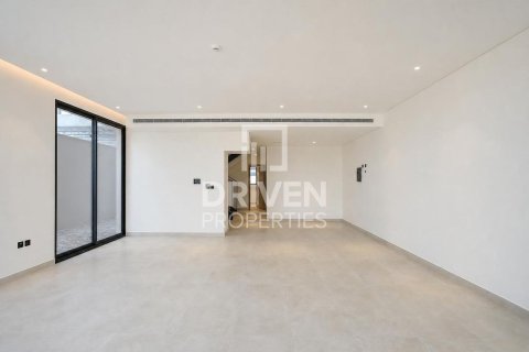 Villa à Dubai Land, Dubai, 3 chambres, 281.59 m², № 129718 - photo 16
