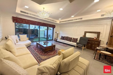 Adosado en Dubai, 4 dormitorios, 169.5 m², № 94822 - foto 4
