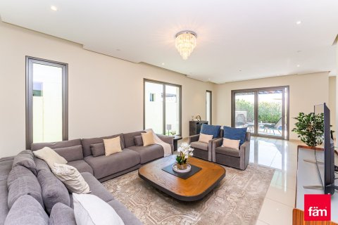 Villa in Al Furjan, Dubai 6 bedrooms, 609.9 sq.m. № 94810 - photo 3