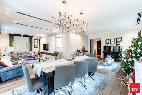 فيلا في دبي 3 غرف نوم, 566.9 م² رقم 70696 - صورة 2