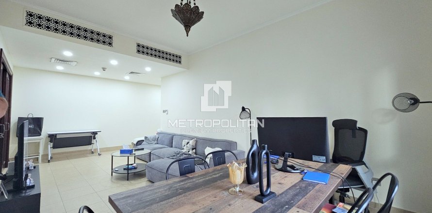 Appartement à Zanzebeel, Old Town, Dubai, 1 chambre, 90 m², № 14970