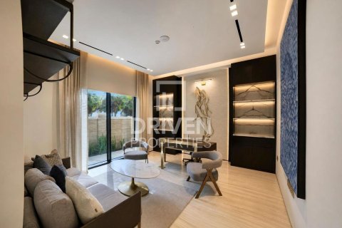 Villa in Palm Jumeirah, Dubai 6 bedrooms, 1358.15 sq.m. № 137168 - photo 12