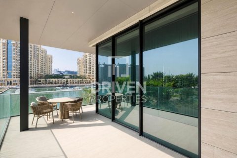 Villa in Palm Jumeirah, Dubai 6 bedrooms, 1358.15 sq.m. № 137168 - photo 25