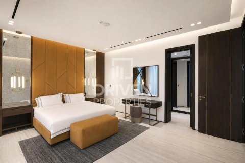 Villa in Palm Jumeirah, Dubai 6 bedrooms, 1358.15 sq.m. № 137168 - photo 19
