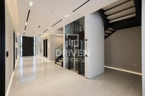 Villa in Palm Jumeirah, Dubai 6 bedrooms, 1358.15 sq.m. № 137168 - photo 9
