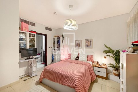 Apartment in The Crescent, Palm Jumeirah, Dubai 3 bedrooms, 397.9 sq.m. № 137161 - photo 7