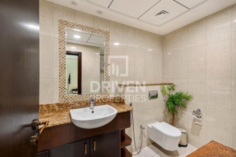 Apartment in The Crescent, Palm Jumeirah, Dubai 3 bedrooms, 397.9 sq.m. № 137161 - photo 15