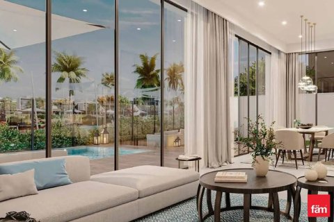 Villa in Dubai 4 bedrooms, 369.6 sq.m. № 99910 - photo 2