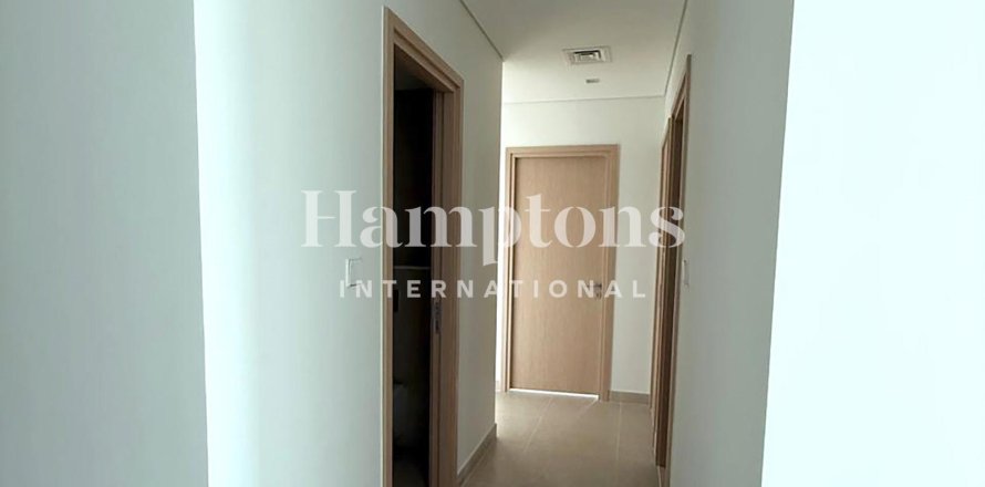 Apartment in Mina Rashid, Dubai 2 bedrooms, 112.209 sq.m. № 63423