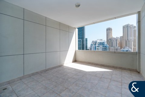 Apartment in KG Tower, Dubai Marina, Dubai 3 bedrooms, 258 sq.m. № 75658 - photo 15