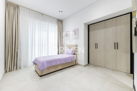 Apartment in Jumeirah Village Circle, Dubai 2 bedrooms, 154 sq.m. № 65725 - photo 7