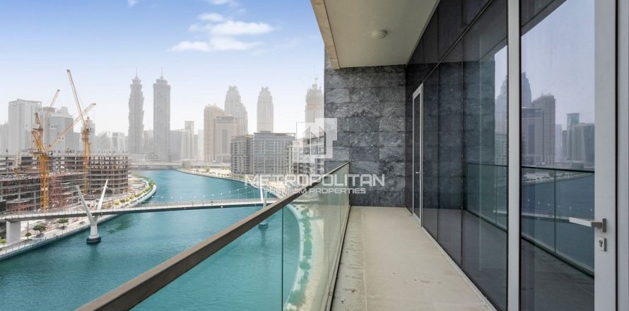 Квартира в Аль-Васле, Дубай, 2 спальни, 141м², № 73109