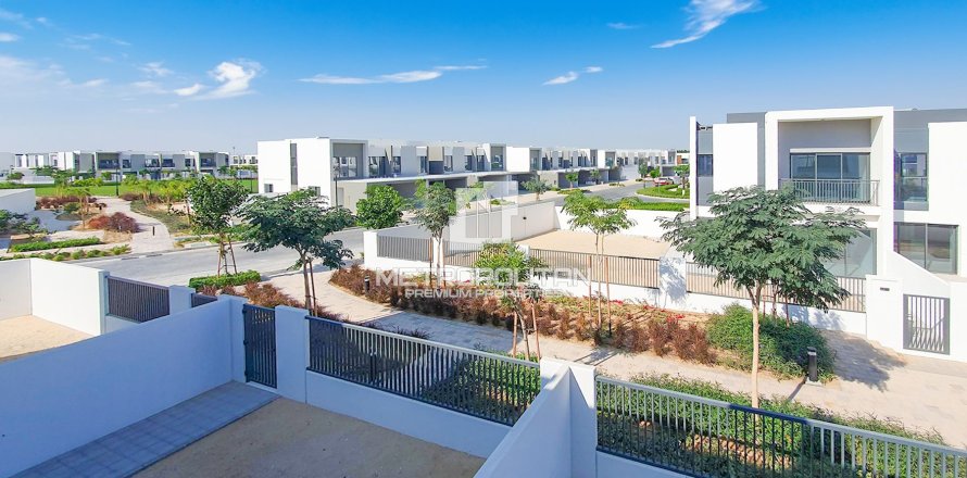 Townhouse in Villanova, Dubai Land, Dubai 3 bedrooms, 161 sq.m. № 73119