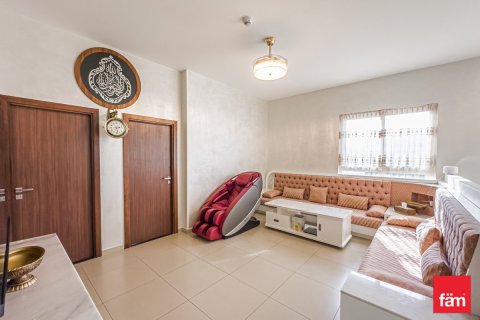 Villa in Dubai 5 bedrooms, 427.4 sq.m. № 53087 - photo 9