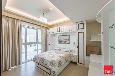 Villa in Dubai 5 bedrooms, 427.4 sq.m. № 53087 - photo 26