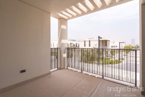 Villa in Dubai 4 bedrooms, 227.4 sq.m. № 78111 - photo 7