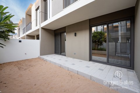 Villa in Dubai 3 bedrooms, 202.9 sq.m. № 78109 - photo 4