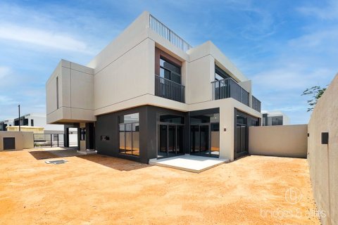 Villa in Dubai 3 bedrooms, 324.3 sq.m. № 78112 - photo 1