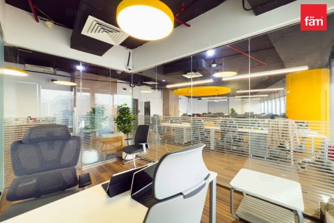 Oficina en Dubai, 69.4 m², № 77925 - foto 6