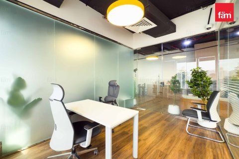 Oficina en Dubai, 69.4 m², № 77925 - foto 9