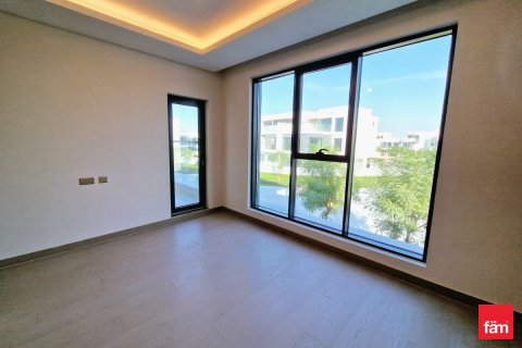 Villa en Dubai, 7 dormitorios, 388.3 m², № 77914 - foto 6