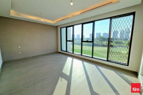 Villa en Dubai, 7 dormitorios, 388.3 m², № 77914 - foto 2