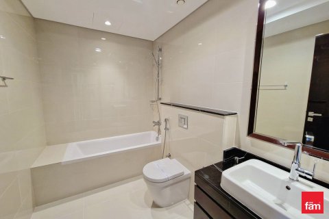 Villa en Dubai, 7 dormitorios, 388.3 m², № 77914 - foto 4