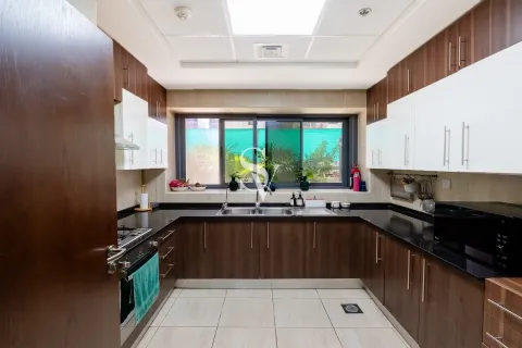 Appartement à Al Furjan, Dubai, 2 chambres, 183 m², № 114634 - photo 8
